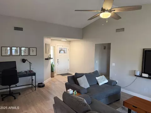 Entry Way - 4007 E Kimberly Way, Phoenix, AZ 85050 photo 1 of 1