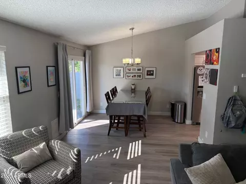 Dining - 4007 E Kimberly Way, Phoenix, AZ 85050 photo 1 of 1