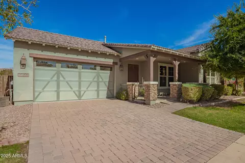 7166 E Peralta Cir, Mesa, AZ 85212