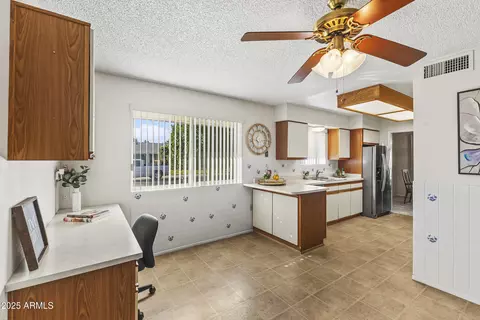 9202 N 107th Ave, Sun City, AZ 85351