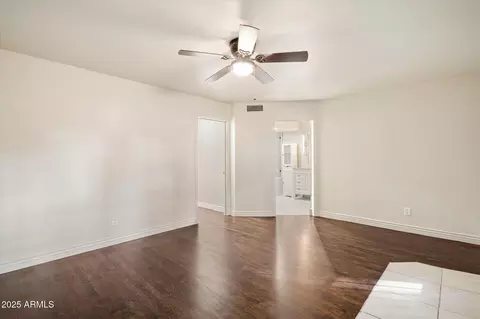 Living - 6533 N 7th Ave #2, Phoenix, AZ 85013 photo 4 of 4