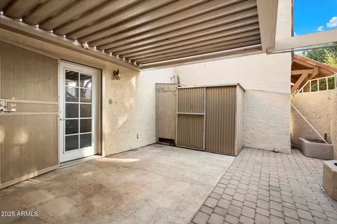 Exterior - 6533 N 7th Ave #2, Phoenix, AZ 85013 photo 2 of 3