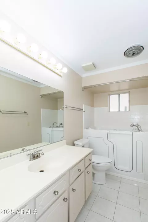 Bath - 4533 E Florian Cir, Mesa, AZ 85206 photo 7 of 7