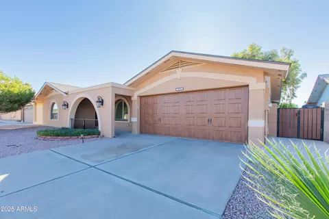 4533 E Florian Cir, Mesa, AZ 85206