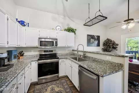 Kitchen - 1438 E Mineral Rd, Gilbert, AZ 85234 photo 2 of 2