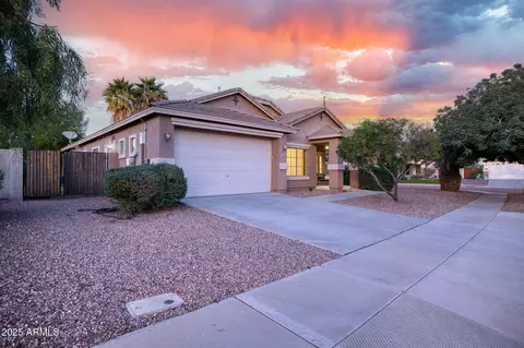 Exterior - 4186 E Blue Sage Rd, Gilbert, AZ 85297 photo 9 of 11