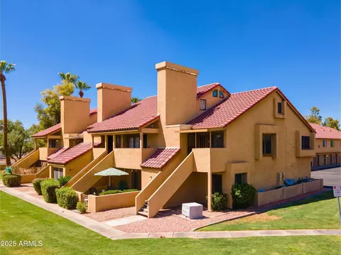 4901 S Calle Los Cerros Dr #267, Tempe, AZ 85282