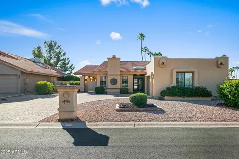 26009 S Ashwood Dr, Sun Lakes, AZ 85248