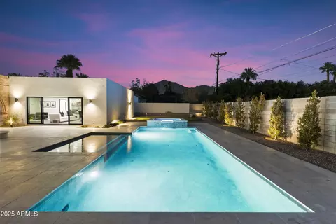 3807 N 55th Pl, Phoenix, AZ 85018