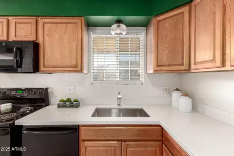 113 W Cullumber Ave, Gilbert, AZ 85233 photo 8