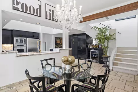 Dining - 6198 N 28th Pl, Phoenix, AZ 85016 photo 1 of 2