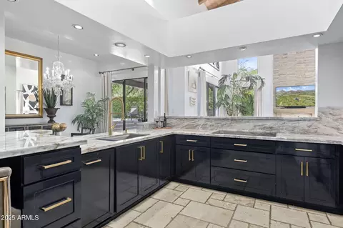 Kitchen - 6198 N 28th Pl, Phoenix, AZ 85016 photo 1 of 3