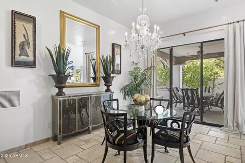 Dining - 6198 N 28th Pl, Phoenix, AZ 85016 photo 2 of 2