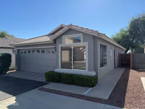 2221 E Union Hills Dr #137, Phoenix, AZ 85024