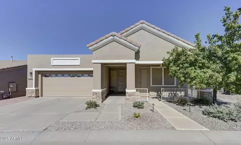 6646 E Rochelle Cir, Mesa, AZ 85215