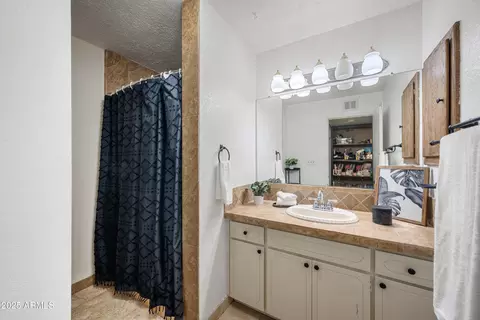 Bath - 1618 E Greenway St, Mesa, AZ 85203 photo 1 of 3