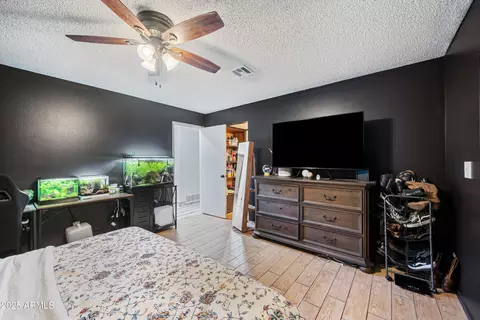 Bedroom - 1618 E Greenway St, Mesa, AZ 85203 photo 2 of 6
