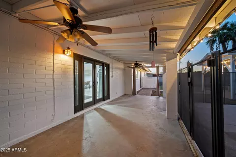 Exterior - 1618 E Greenway St, Mesa, AZ 85203 photo 3 of 5