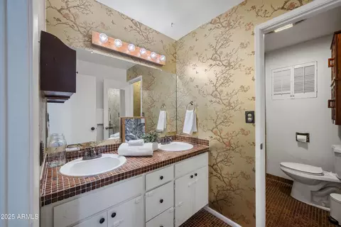 Bath - 1618 E Greenway St, Mesa, AZ 85203 photo 2 of 3