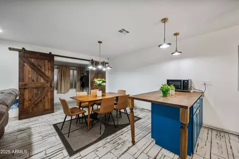 Dining - 1618 E Greenway St, Mesa, AZ 85203 photo 1 of 1