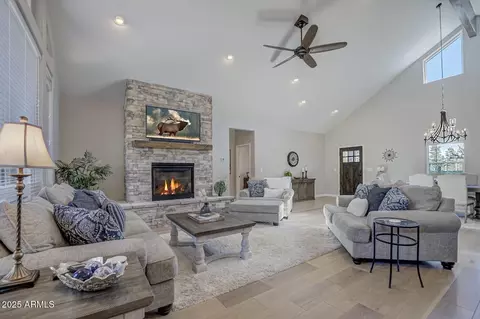 Living - 4016 W Forest Ct, Pine, AZ 85544 photo 2 of 4