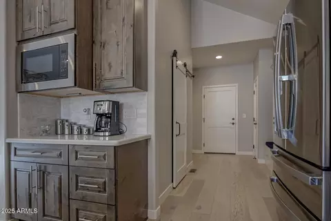 Entry Way - 4016 W Forest Ct, Pine, AZ 85544 photo 2 of 3