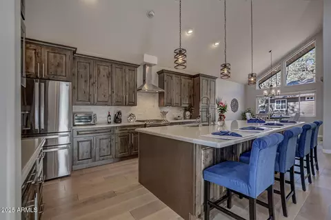 Kitchen - 4016 W Forest Ct, Pine, AZ 85544 photo 2 of 6