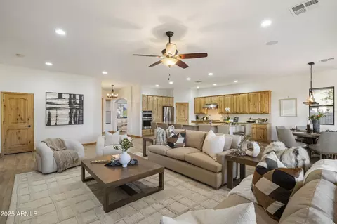 Living - 2667 E Melrose St, Gilbert, AZ 85297 photo 2 of 2