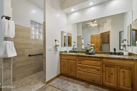 Bath - 2667 E Melrose St, Gilbert, AZ 85297 photo 2 of 3
