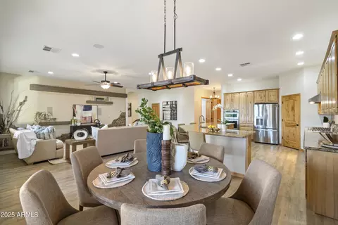 Dining - 2667 E Melrose St, Gilbert, AZ 85297 photo 2 of 2