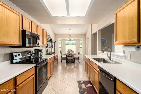 3834 E Goldfinch Gate Ln, Phoenix, AZ 85044 photo 8