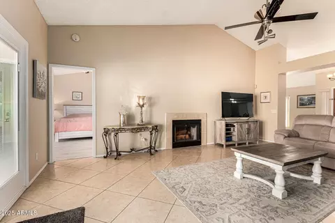 3834 E Goldfinch Gate Ln, Phoenix, AZ 85044 photo 32