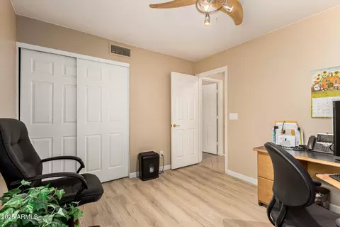 3834 E Goldfinch Gate Ln, Phoenix, AZ 85044 photo 40