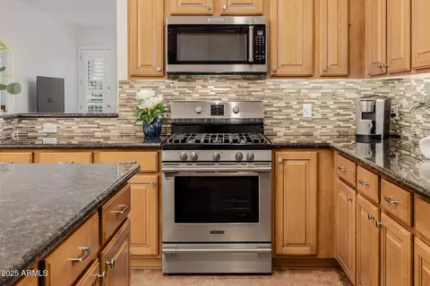 Kitchen - 6202 E Mckellips Rd #119, Mesa, AZ 85215 photo 6 of 9