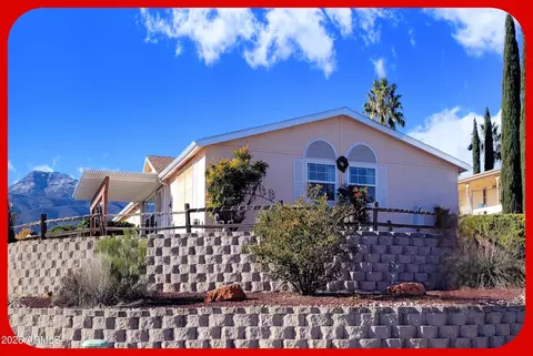 471 W Starlight Dr, Clarkdale, AZ 86324