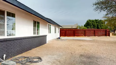 Exterior - 1216 N 66th Pl, Mesa, AZ 85205 photo 6 of 6