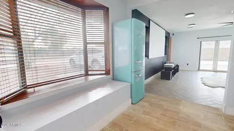 Entry Way - 1216 N 66th Pl, Mesa, AZ 85205 photo 8 of 14