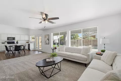 10041 E Osage Ave, Mesa, AZ 85212 photo 5
