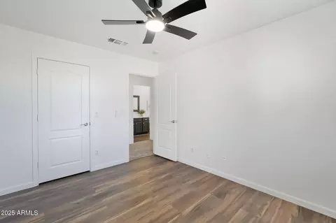 10041 E Osage Ave, Mesa, AZ 85212 photo 14
