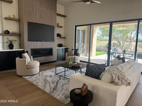 6109 E Brilliant Sky Dr, Scottsdale, AZ 85266