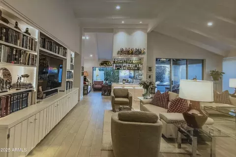 7334 E Tuckey Ln, Scottsdale, AZ 85250