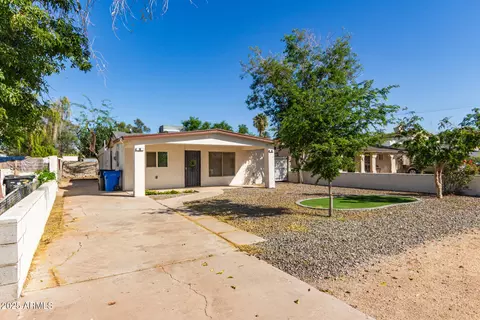 Exterior - 3338 E Virginia Ave, Phoenix, AZ 85008 photo 1 of 8
