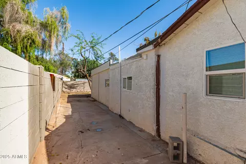 Exterior - 3338 E Virginia Ave, Phoenix, AZ 85008 photo 7 of 8