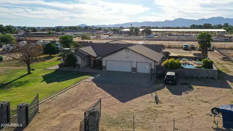 7702 N Alsup Rd, Litchfield Park, AZ 85340