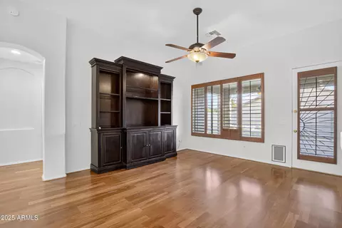 Living - 7325 E Minton Cir, Mesa, AZ 85207 photo 7 of 13