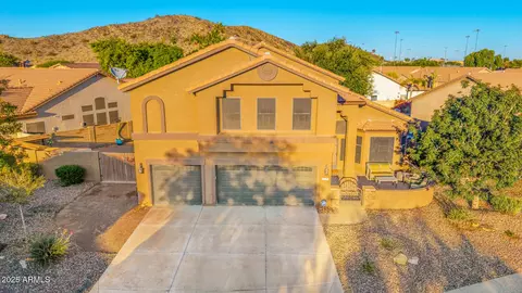 Exterior - 2516 E Windsong Dr, Phoenix, AZ 85048 photo 12 of 17