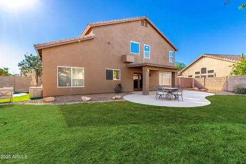 Exterior - 2516 E Windsong Dr, Phoenix, AZ 85048 photo 8 of 17