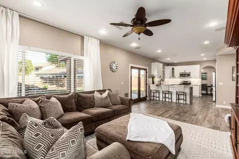 Living - 2516 E Windsong Dr, Phoenix, AZ 85048 photo 3 of 5
