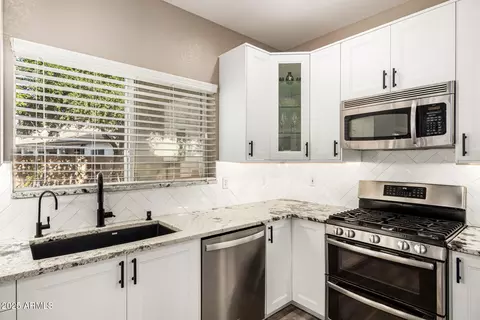 Kitchen - 2516 E Windsong Dr, Phoenix, AZ 85048 photo 5 of 5