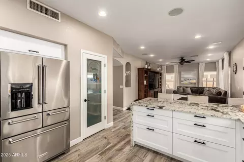 Kitchen - 2516 E Windsong Dr, Phoenix, AZ 85048 photo 3 of 5